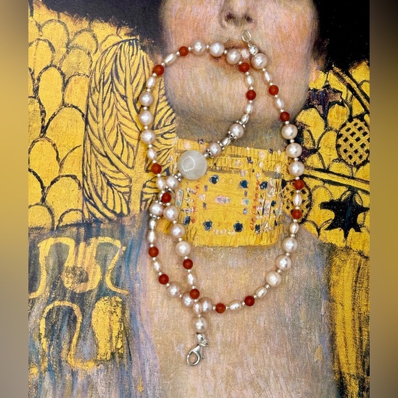 Beauty - Picture 3 of 7